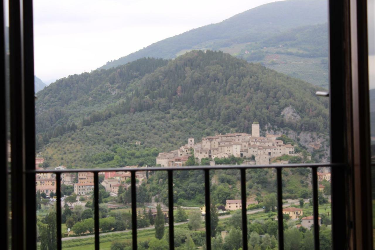 Il Castello Sul Lago Arrone Exterior foto