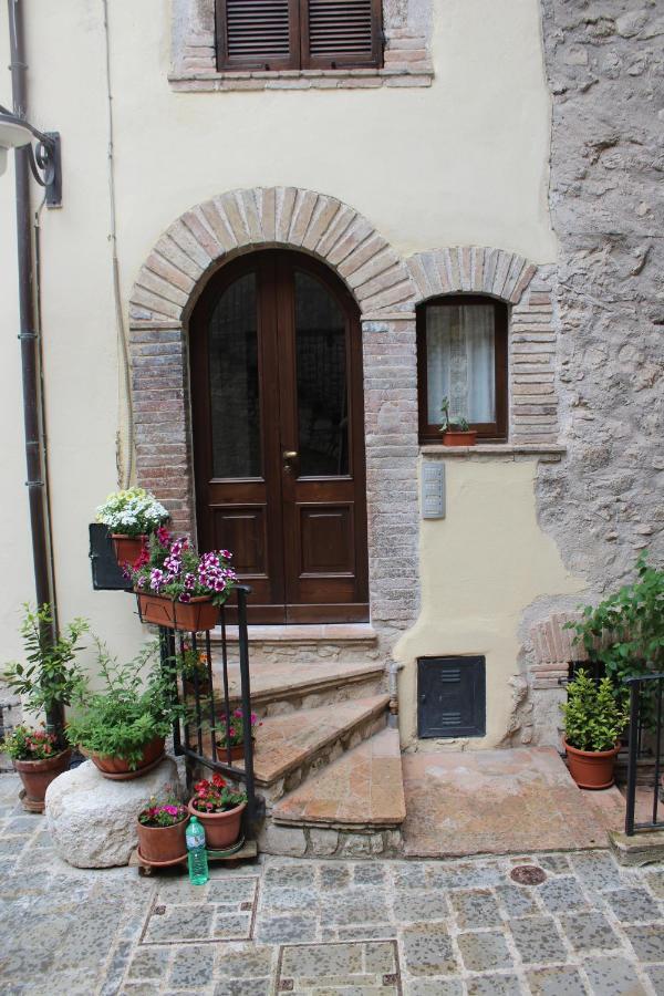 Il Castello Sul Lago Arrone Exterior foto
